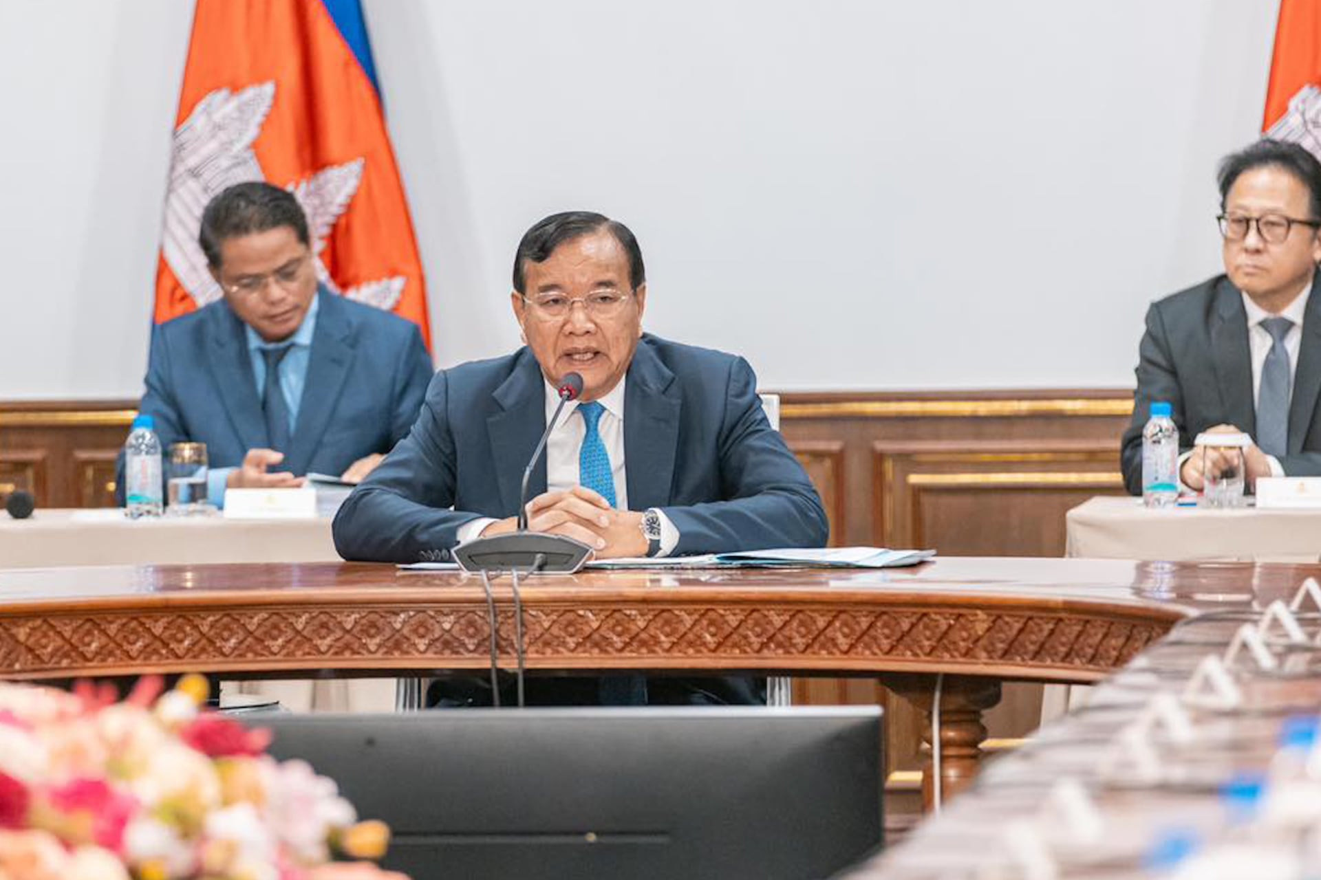 PRAK Sokhonn, Minister of Foreign Affairs and International Cooperation, conducted a briefing for members of the diplomatic corps, including defense attachés 25 July 2025,