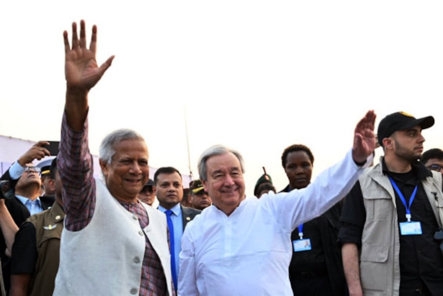 UN chief breaks Ramadan fast with 100,000 Rohingya in Bangladesh