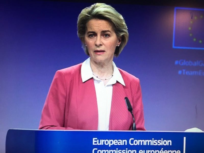 欧盟执行委员会主席冯德莱恩(Ursula von der Leyen)说,欧盟希望将全球门户打造成一个值得信赖的品牌,因其高质量、可靠的标准以及高水平的透明度和良好的治理而脱颖而出。(记者蔡凌摄影)