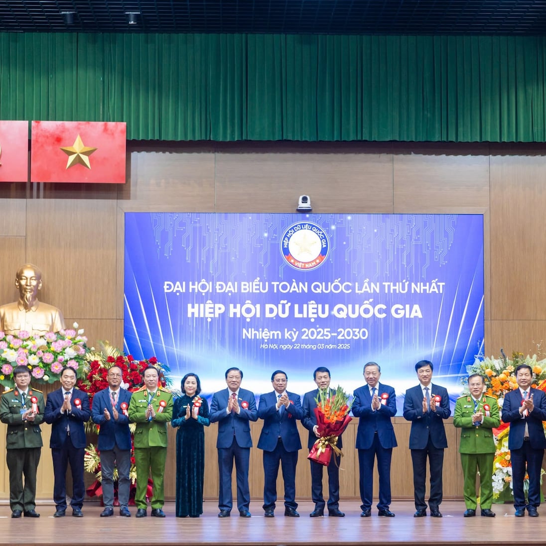 Nhóm lợi ích của ông Tô Lâm gồm những ai? – Tiếng Việt