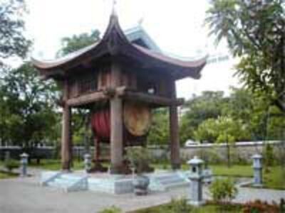 VanMieu200.jpg