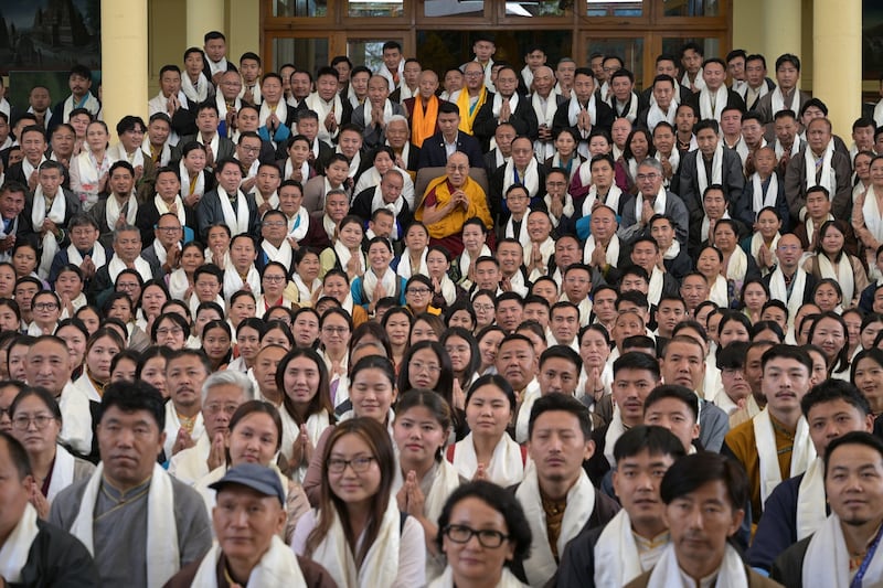 ༧གོང་ས་༧སྐྱབས་མགོན་ཆེན་པོ་མཆོག་གི་དབུ་བཞུགས་ཐོག་ལྷན་རྒྱས་སུ་སྒྲོན་པའི་སྲི་ཞུའི་ལས་བྱེད་པ་ཡོངས་ཀྱི་སྐུ་པར། ༢༠༢༦།༥།༡༢