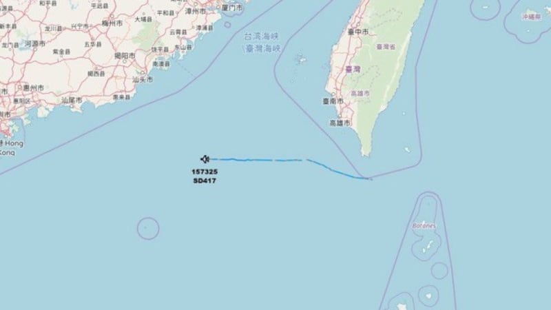 美国海军EP-3E电子侦察机从冲绳飞往南海，一度非常靠近恒春半岛12海浬处。（图撷自Aircraft Spots推特）