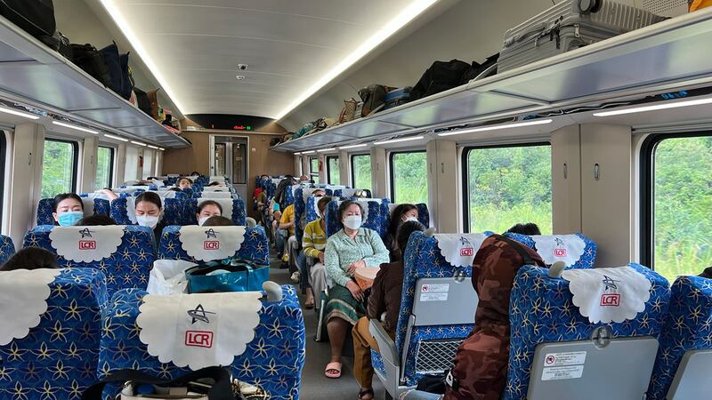 中老铁路旅客列车内部（RFA）