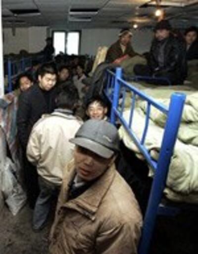 migrant-workers-150.jpg
