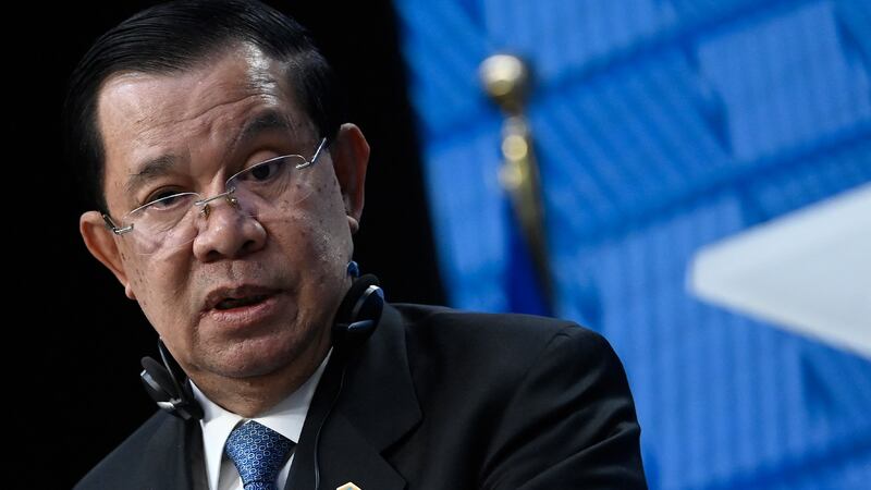 Hun Sen Speak in Press Conference at EU-ASEAN Summit on December 2022 at EU by AFP.jpg