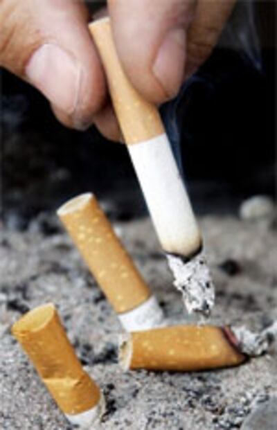SmokeHand-150.jpg