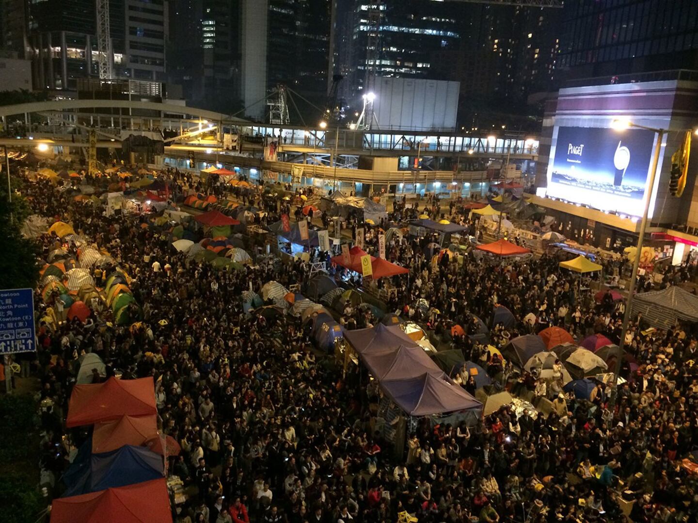 香港雨伞运动八周年 推动者无怨无悔 – 普通话主页