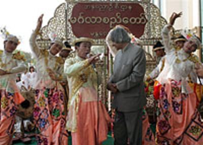 india_president_200px.jpg