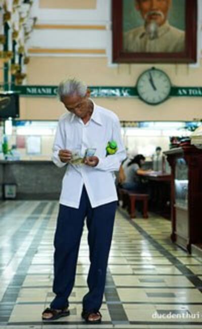 Những đồng tiền sạch. Photo courtesy N Minh Duc