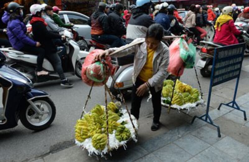 Ảnh chụp tại Hà Nội hôm 26 Tết (3/2/2016). AFP PHOTO.