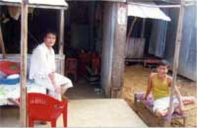 3VnCambodiaPoipet200.jpg