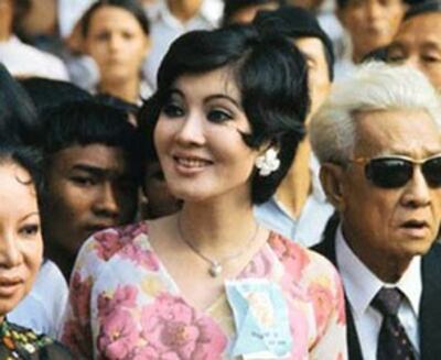 Nghệ sĩ Thẩm Thúy Hằng.