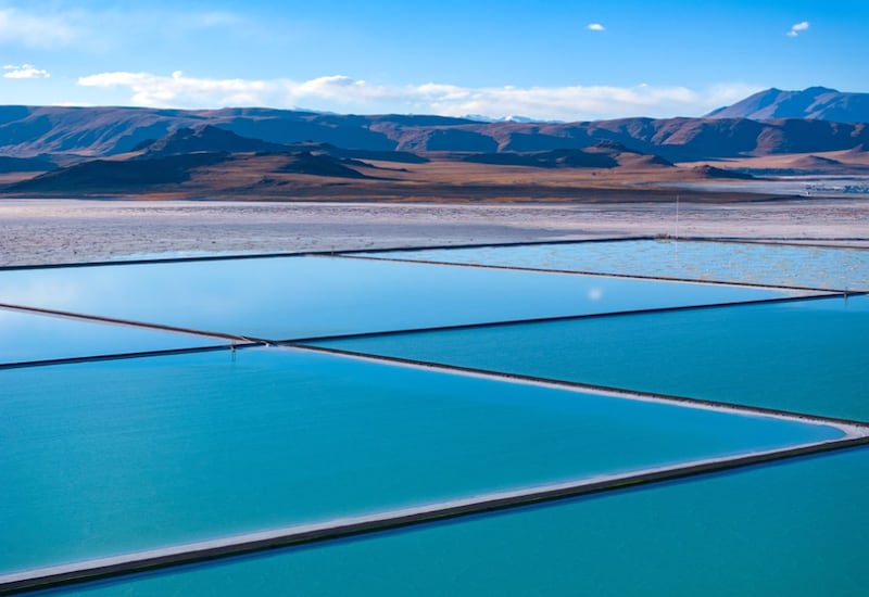 བོད་ཀྱི་གཏེར་ཁའི་ཐོན་ཁུངས་དང་རྒྱ་ནག་གི་ཁེ་ཕན།