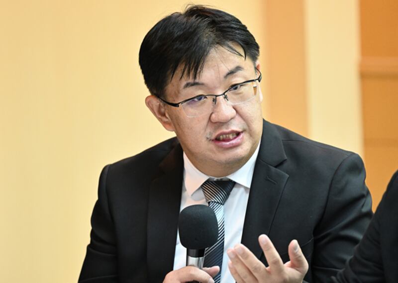 2020年9月24日，東吳大學法律系教授胡博硯：新憲法當中應賦予國家武器應對中國武統。（鍾廣政 攝）