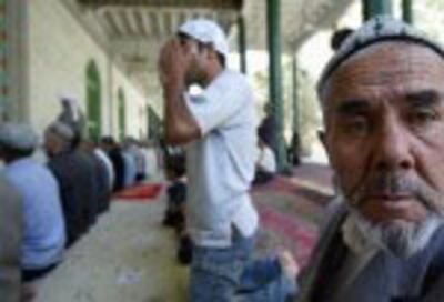 Heytgah-Namaz-150.jpg
