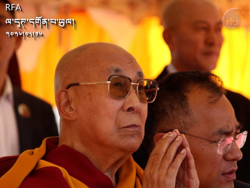 ༧གོང་ས་༧སྐྱབས་མགོན་ཆེན་པོ་མཆོག་གིས་ལ་དྭཊ་དགོན་པ་ཡུལ་གྱི་སྟོན་པའི་སྐུ་ལ་རབ་གནས་མཛད་པ།