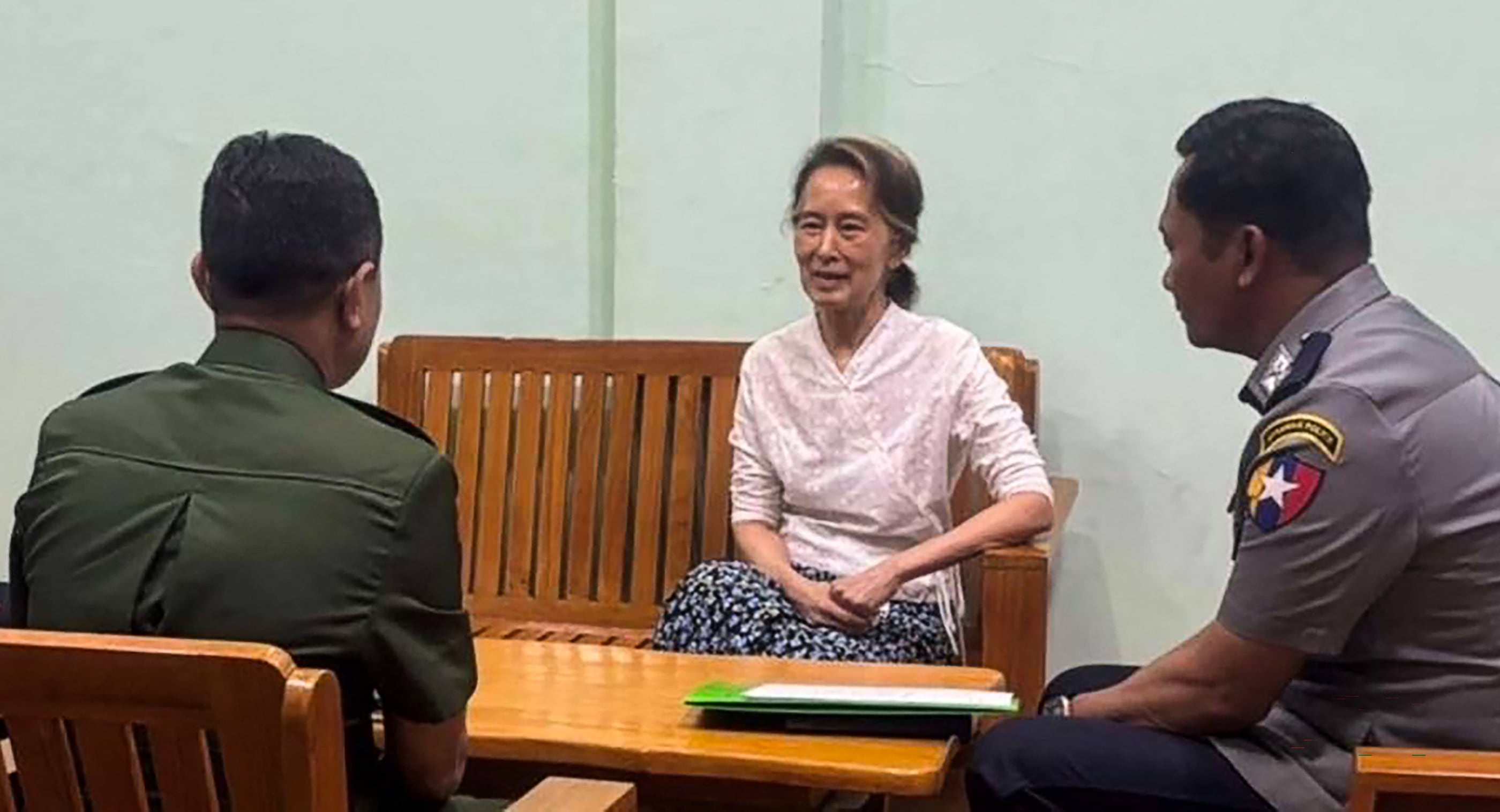 Aung San Suu Kyi transferred to house arrest