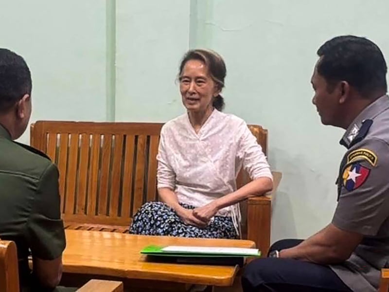 Aung San Suu Kyi transferred to house arrest