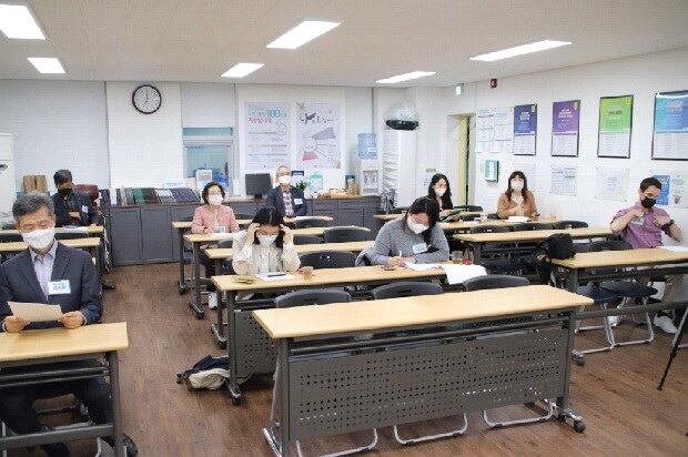 2021 상반기 아카데미 강의가 진행되고 있다.