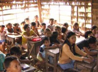 VnCambodianSchool200.jpg