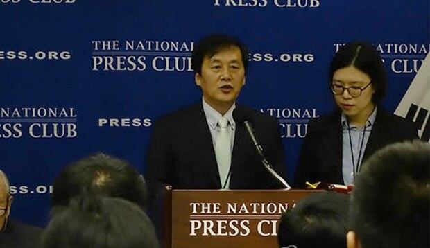 워싱턴DC 내셔널프레스클럽에서 회견을 하고 있는 김성민 자유북한방송 대표.