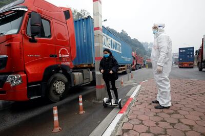 2020-02-20T140138Z_2017308371_RC2E4F98UR4B_RTRMADP_3_CHINA-HEALTH-VIETNAM-TRADE.JPG