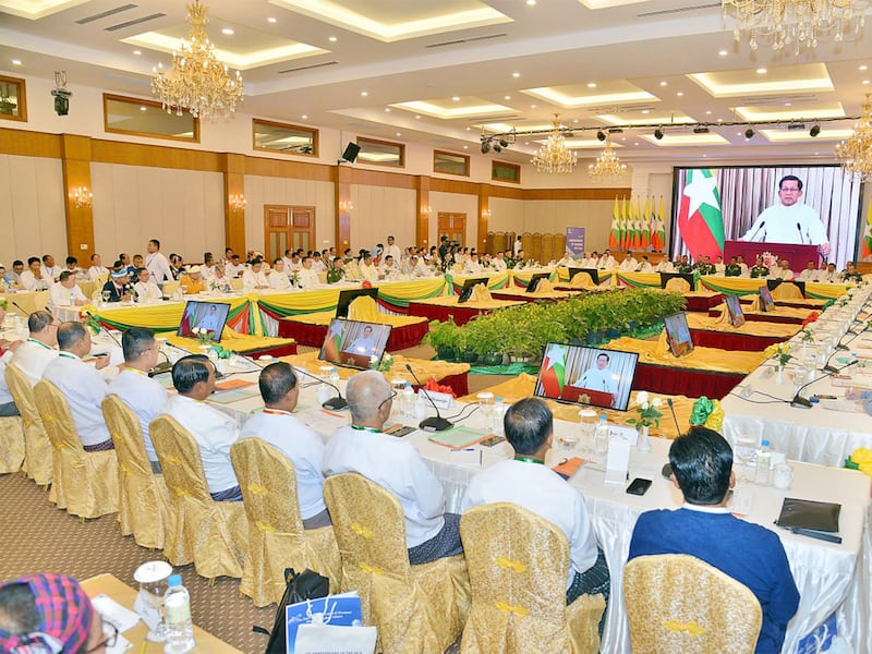 စစ်တပ်ခန့်အစိုးရရဲ့ ငြိမ်းချမ်းရေးဖိတ်ခေါ်မှုကို CNF နဲ့ ABSDF ပယ်ချ