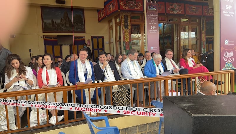 西藏流亡政府“噶厦”十日在印度达兰萨拉举行西藏自由抗暴日第六十四周年纪念会。(达瓦才仁提供)