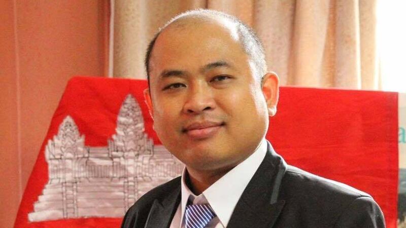 លោក គឹម សុខ អ្នកវិភាគនយោបាយ។