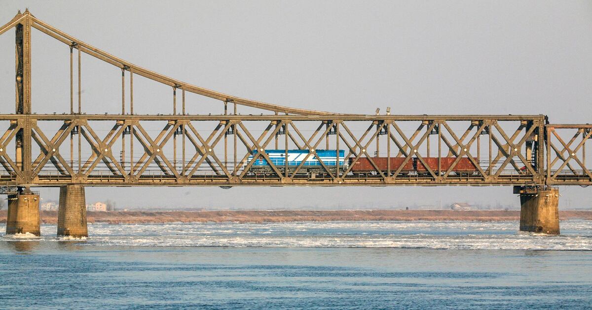 Train Rails Rfa North Korea eager to restart rail trade with China, Russia – Radio Free ...