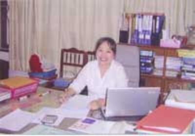 LaoVietnameseTeacher200.jpg