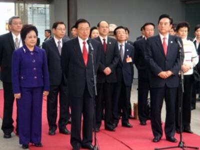 图片:江丙坤在陈云林离开台湾前发表谈话(容屹摄/RFA)