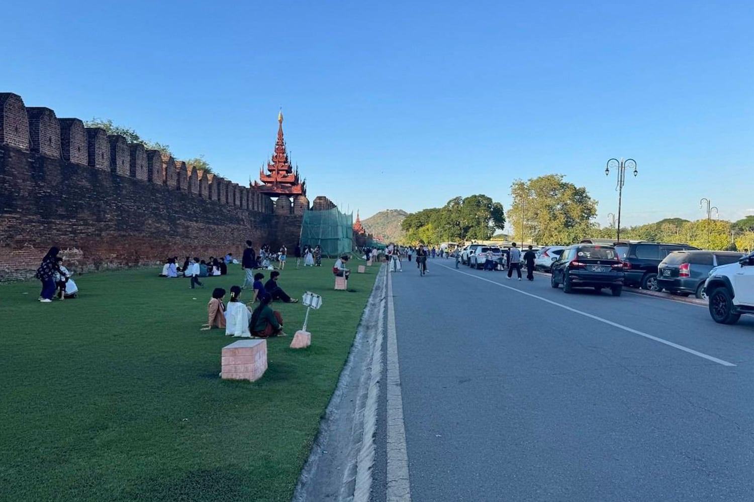 မန္တလေးမြို့ပေါ် မှာ ကျားဖြန့်လုပ်ငန်းတစ်ခုကို စစ်တပ် ဝင်ရောက်ဖမ်းဆီး