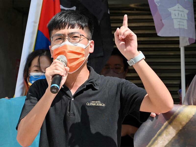 tw-ngo5.jpg