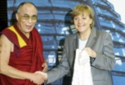 GERMANY_TIBET_DALAI_LAMA_28_thumb.jpg