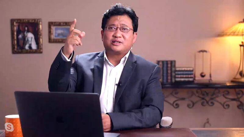旅美时事评论员江峰9日录制“亚洲很想聊”节目时指出，两国国防部长军事热线保持联系，不只是大国之间的礼节，尤其双方军事冲突可能性不断升级。（RFA）