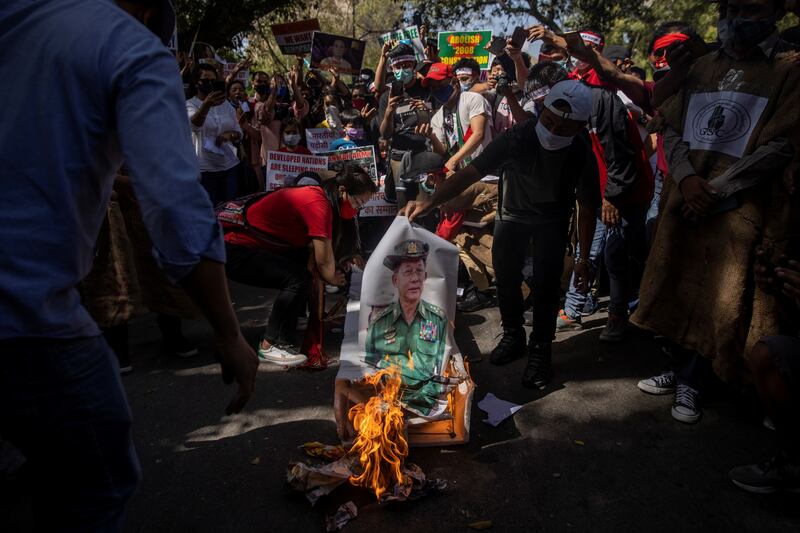 2021-03-03T111659Z_1782433854_RC2N3M9328E3_RTRMADP_3_MYANMAR-POLITICS-INDIA (1).JPG