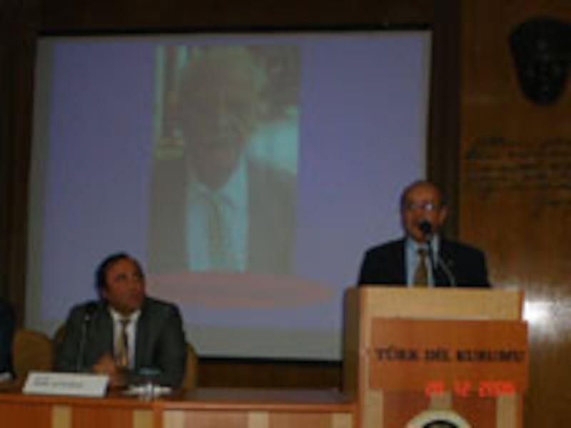 baymirza-hayit-turkolog2.jpg