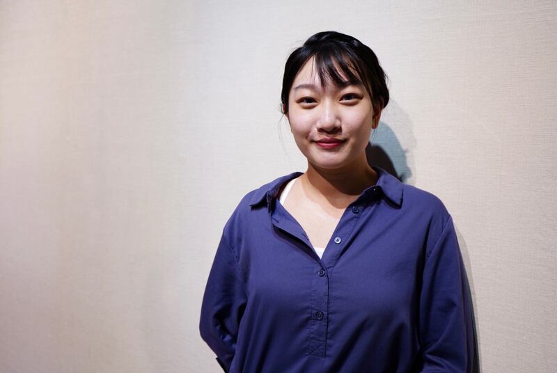 現於科技公司任客服工程師的周凱欣認為,移民一定要因為喜歡那個地方,而非為了逃避某些事情。(淳音 攝)