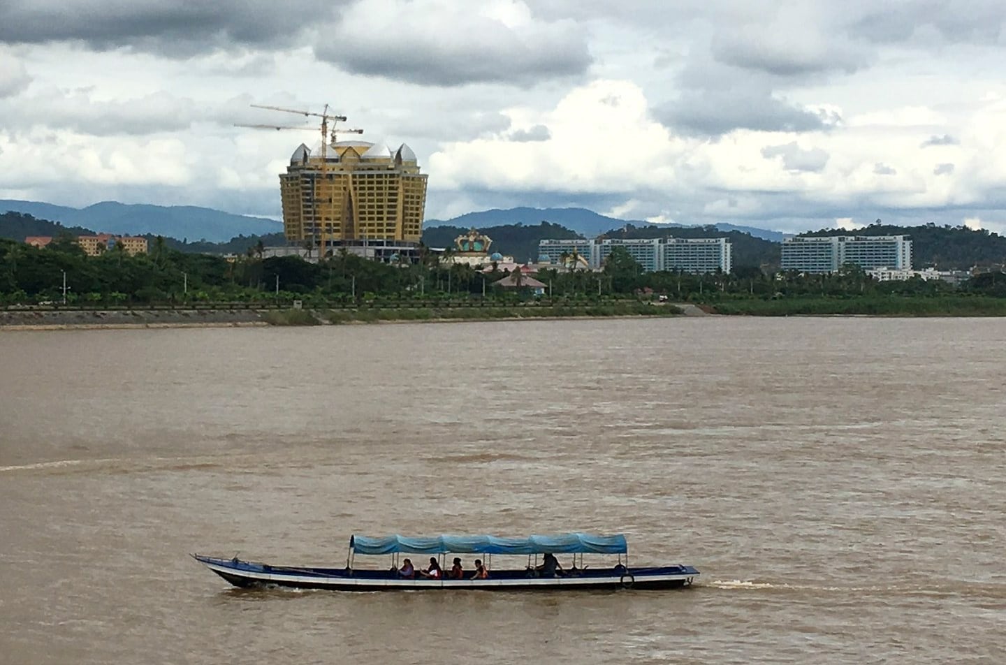 Laos orders Golden Triangle scammers out of zone by end of month ...