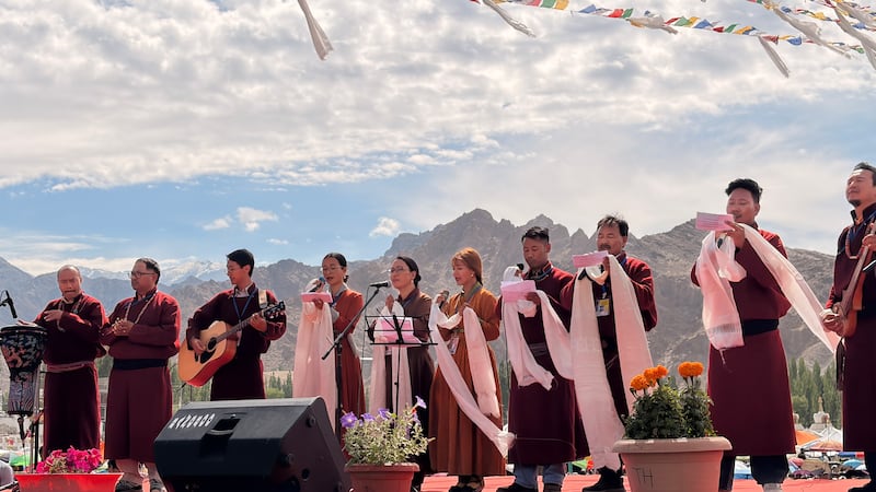 ལ་དྭགས་ལྕོགས་ལམ་གསར་དུ་༧སྐུའི་འཁྲུངས་སྐར་གྱི་མཛད་སྒོའི་སྐབས། ༢༠༢༦།༧།༦