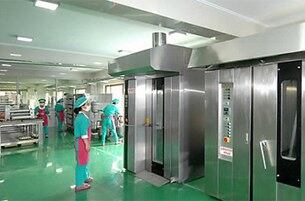 지난해 새로 지어 가동을 시작한 운하대성식료공장. 공장에서는 당과류, 고기가공품, 청량음료 등을 생산한다.