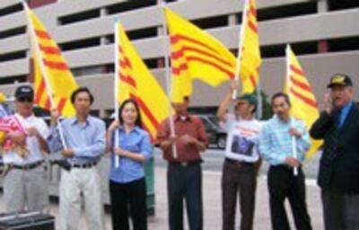LeCongPhung_Houston_200.jpg