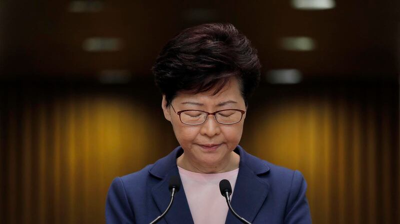 香港特首林郑月娥2019年7月9日宣布，《逃犯条例》的修订工作完全失败，草案已“寿终正寝”。（美联社）