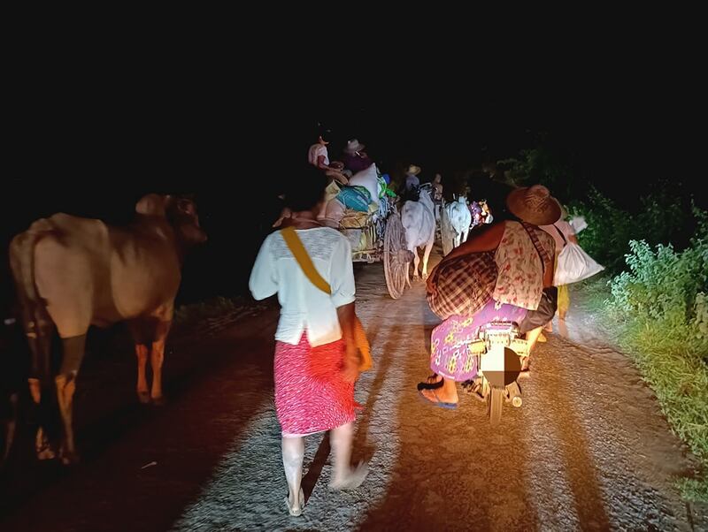 ဒီပဲယင်းမြို့နယ် ကျေးရွာများမှ စစ်ဘေးဒုက္ခသည်များအား ၂၀၂၃ ခုနှစ် ဇူလိုင် ၃၁ ရက်နေ့က တွေ့ရစဉ်၊၊ (ဓာတ်ပုံ - ဒီပဲယင်းမြို့နယ်-စစ်ရှောင်-ထောက်ပံ့ရေး)