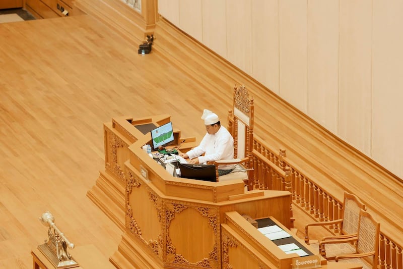 စစ်တပ်လွှမ်းမိုးတဲ့လွှတ်တော် ကျင်းပ၊ ဦးခင်ရီ ပြည်သူ့လွှတ်တော်ဥက္ကဋ္ဌ ဖြစ်လာ