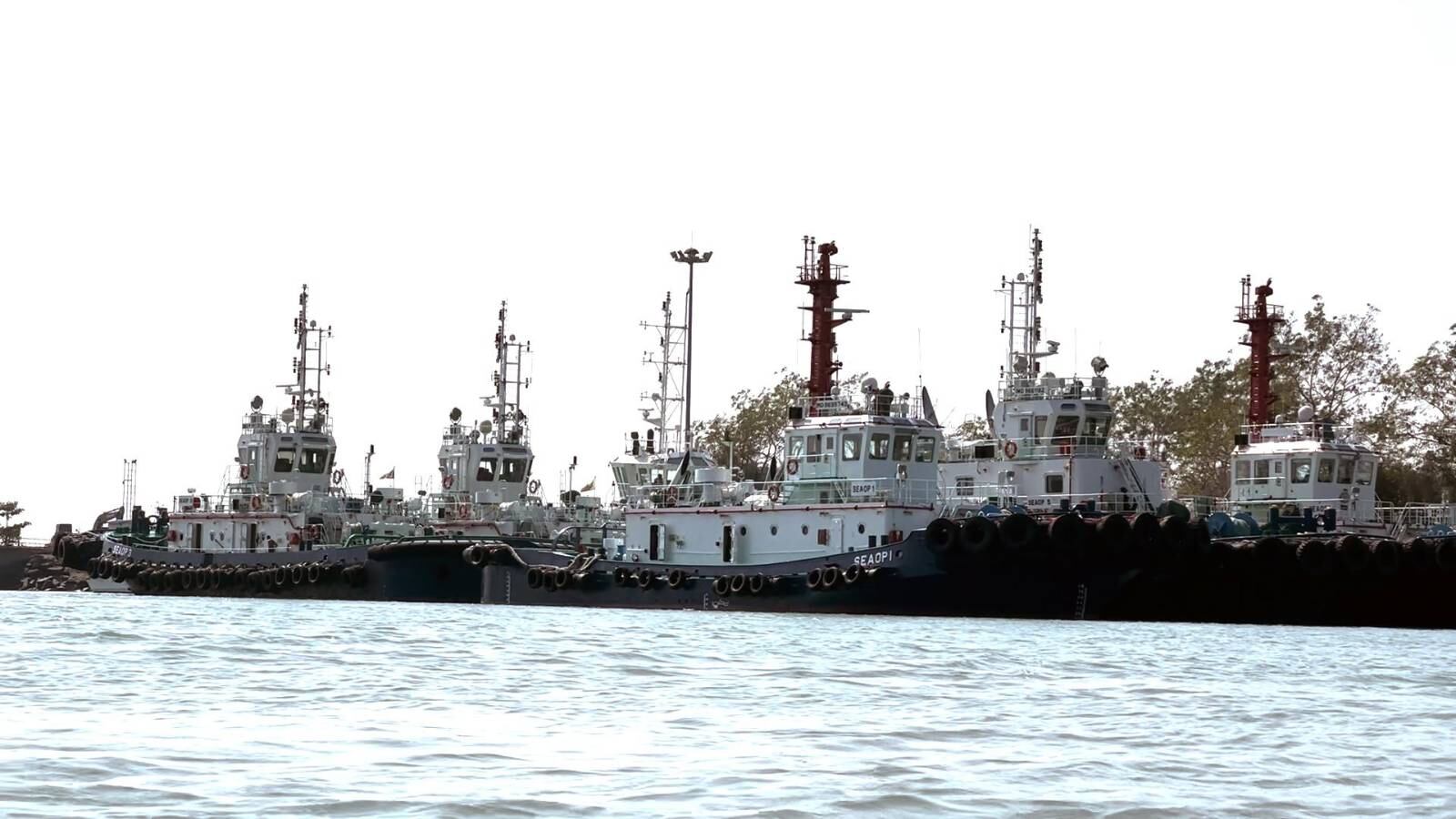 Myanmar military bombs insurgents attacking key Chinese investment area