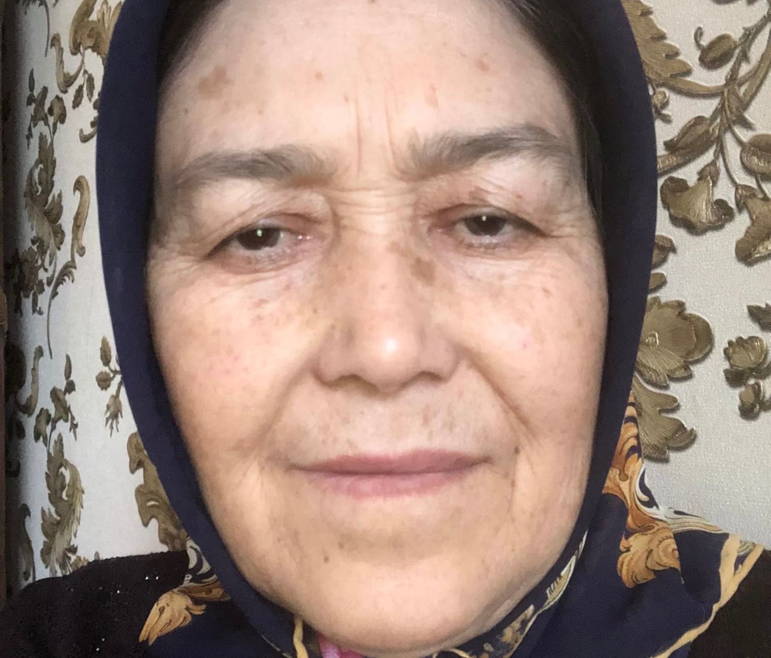 مەمەتقۇربان رېھىم: ئۈرۈمچىدىكى ھەدەم مەريەم رېھىمدىن ئۈچ ئايدىن بېرى خەۋەر يوق