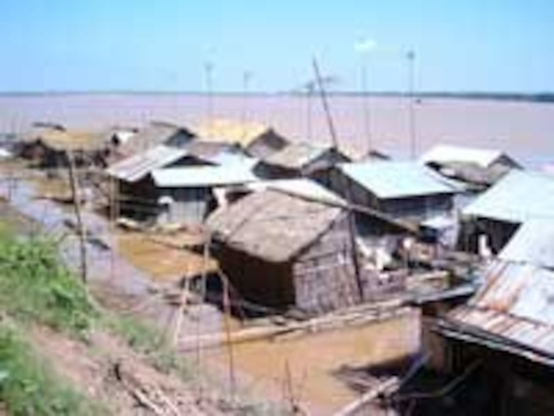 VnCambodiaKampongCham200b.jpg